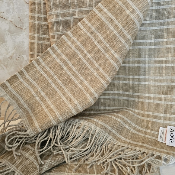 Fibre By Auskin Linen Wool Throw Blanket - Picture 6 of 16